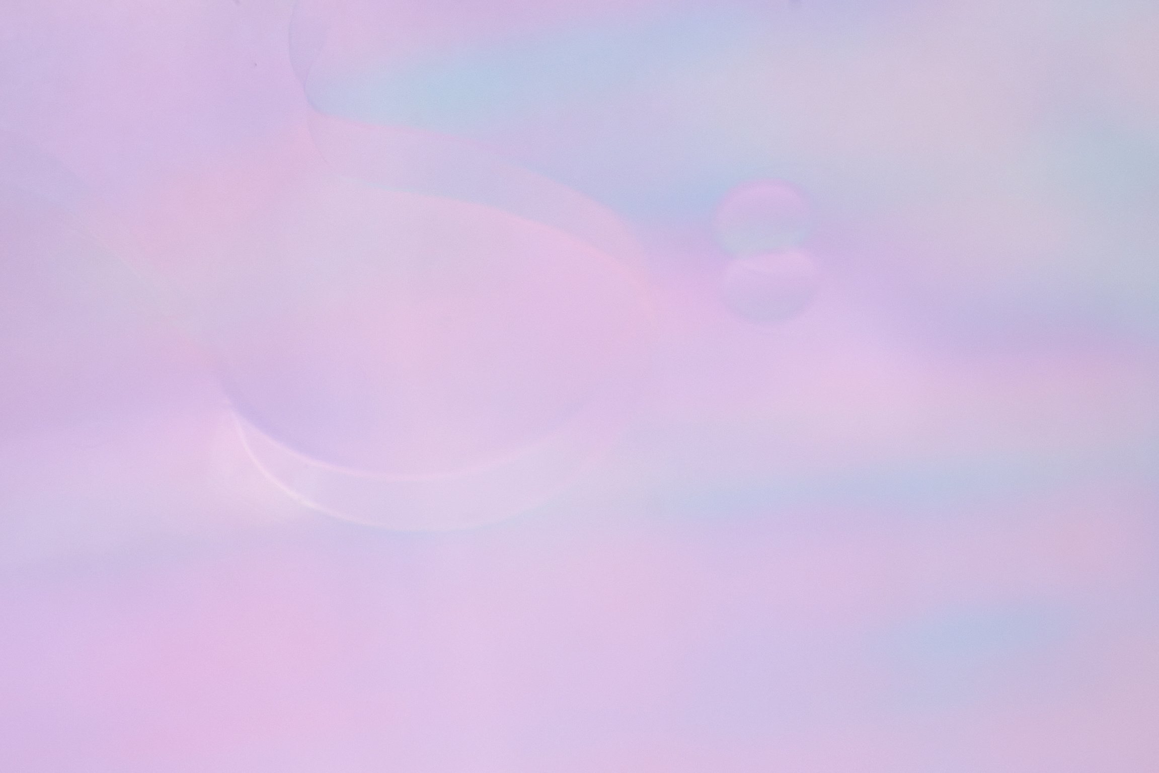 Droplet on Gradient Background